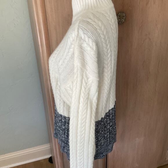 Splendid color block cotton turtleneck sweater ivory gray cable knit fisherman L - Picture 10 of 16